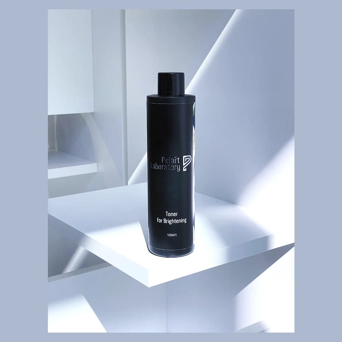 Toner for brightening