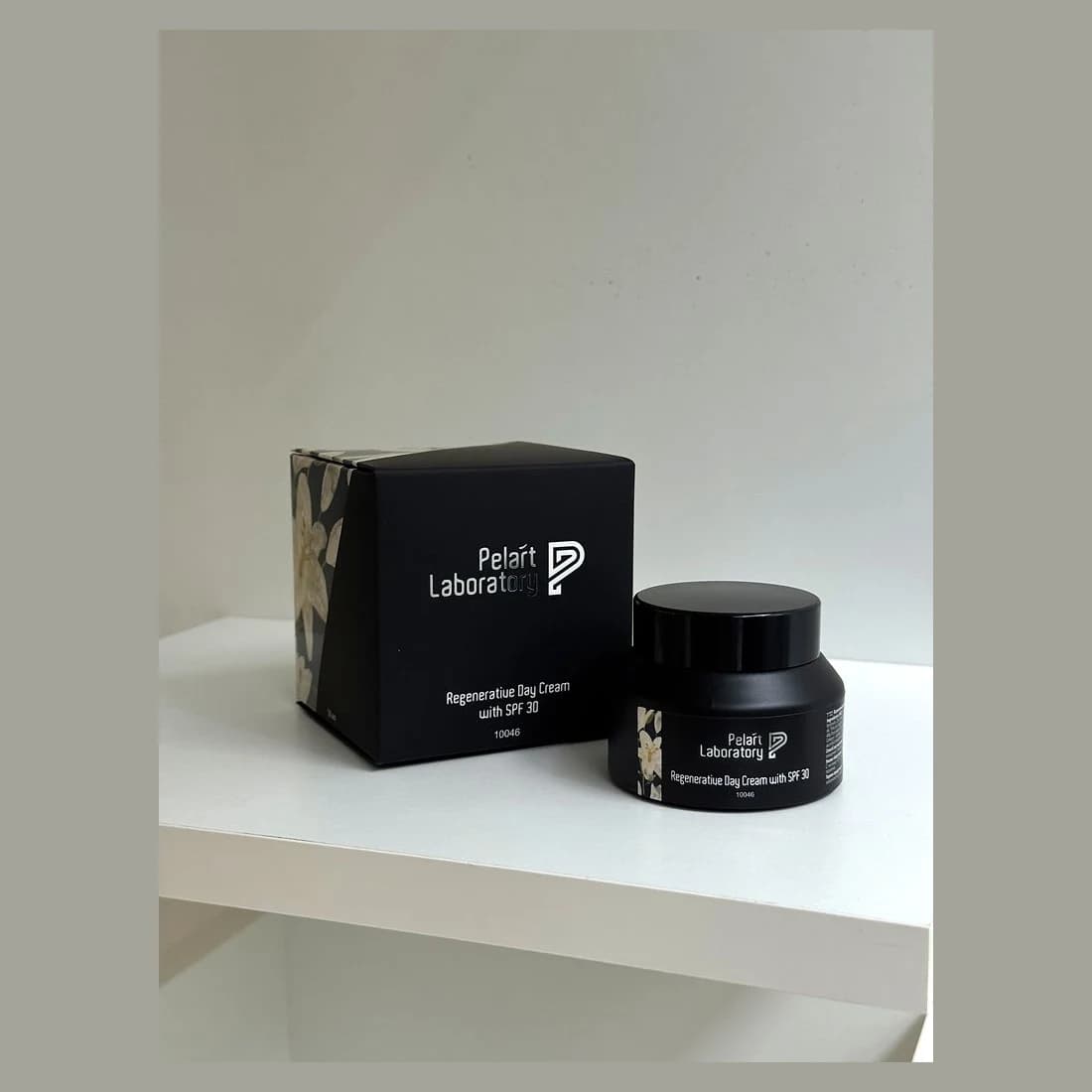 Regenerative day cream with spf 30